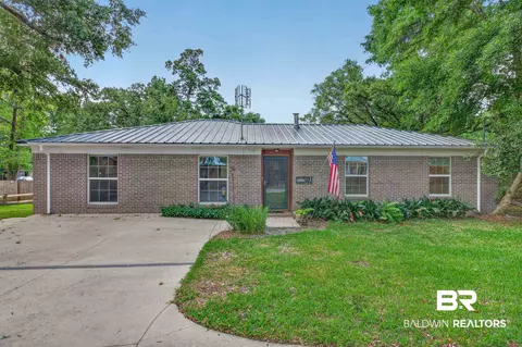 11842 Island Dr, Foley, AL 36535