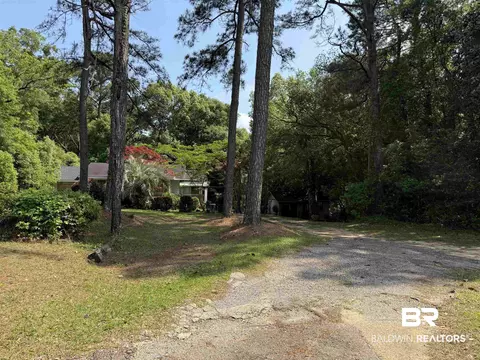 1308 Daphne Ave, Daphne, AL 36526 photo 3