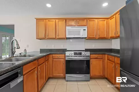 3181 Bloomington Dr, Mobile, AL 36695 photo 8