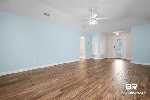 3181 Bloomington Dr, Mobile, AL 36695 photo 2