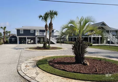 26499 Carondelette Dr, Orange Beach, AL 36561