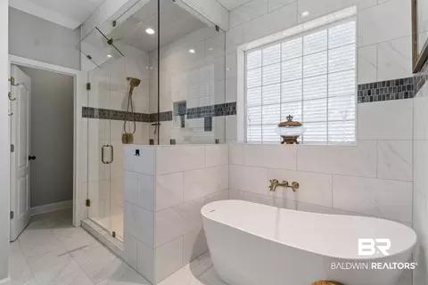 Bath - 32301 River Rd, Orange Beach, AL 36561 photo 2 of 6