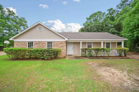 6421 Saint Thomas Ct, Mobile, AL 36618