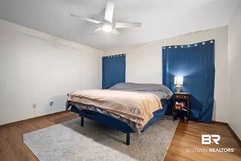 Bedroom - 6421 Saint Thomas Ct, Mobile, AL 36618 photo 1 of 6