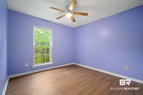 Bedroom - 6421 Saint Thomas Ct, Mobile, AL 36618 photo 5 of 6