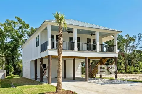 5298 Wolfhead Ave, Orange Beach, AL 36561