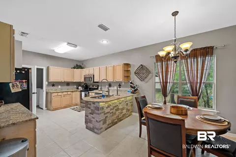 150 Lakeview Loop, Daphne, AL 36526 photo 11