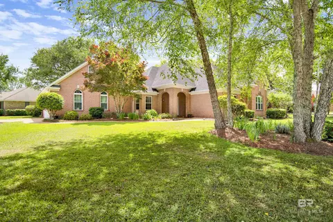 112 Lake Ridge Dr, Fairhope, AL 36532