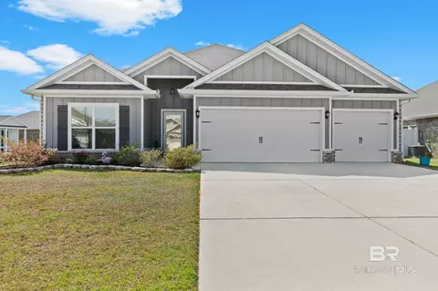 24585 Smarty Jones Cir, Daphne, AL 36526