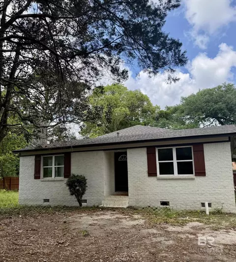 316 W 3rd Ave, Foley, AL 36535