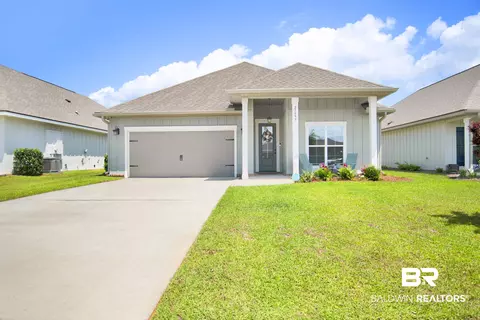 27699 French Settlement Dr, Daphne, AL 36526