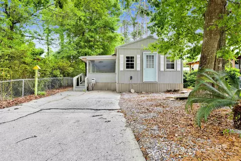 516 Elberta Loop, Lillian, AL 36549