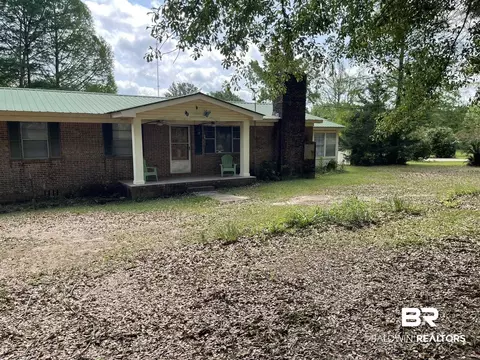 27498 Wilcox Rd, Robertsdale, AL 36567