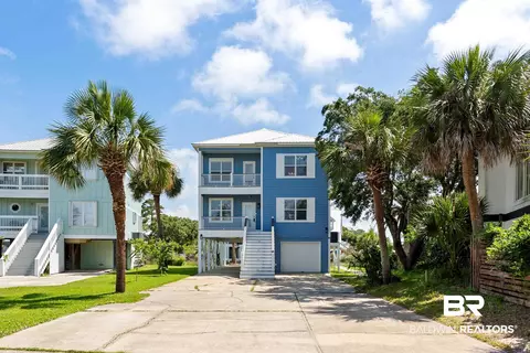 220 Sunrise Dr, Gulf Shores, AL 36542
