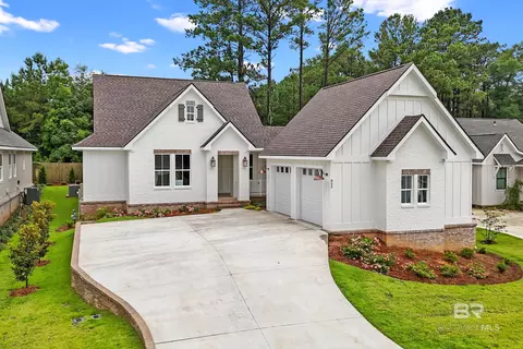 852 Geranium Dr, Fairhope, AL 36532