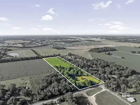 9590 County Road 34, Fairhope, AL 36526
