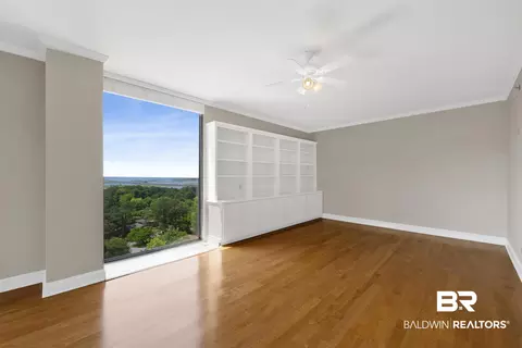 Living - 100 Tower Dr #703, Daphne, AL 36526 photo 8 of 9