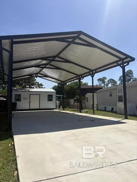 134 Defuniak Loop, Lillian, AL 36549