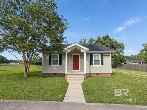 317 S Presley St, Atmore, AL 36502