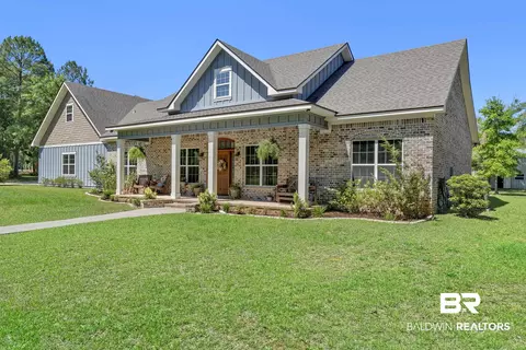 27951 Northcutt Ln, Robertsdale, AL 36567