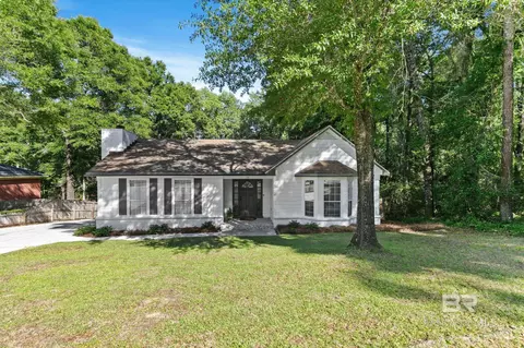 1774 Princeton Woods Dr, Mobile, AL 36618