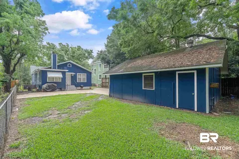 Exterior - 137 Hyland Ave, Mobile, AL 36607 photo 5 of 10