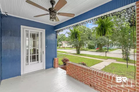 Exterior - 137 Hyland Ave, Mobile, AL 36607 photo 2 of 10