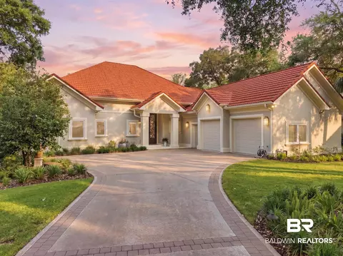 43 Bayside Ct, Gulf Shores, AL 36542