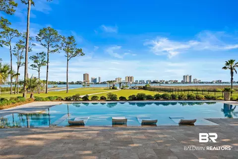 649 W Fort Morgan Rd, Gulf Shores, AL 36542