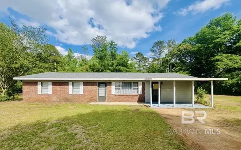 226 Elizabeth St, Evergreen, AL 36401