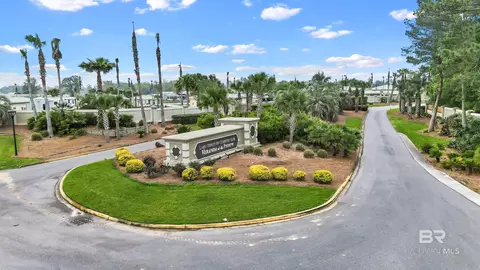 12151 Gateway Dr, Elberta, AL 36530