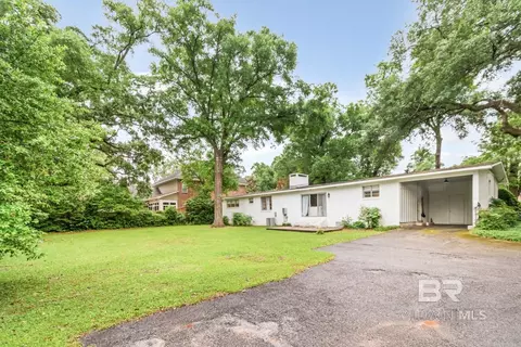 Exterior - 4596 Hawthorne Pl, Mobile, AL 36608 photo 2 of 7