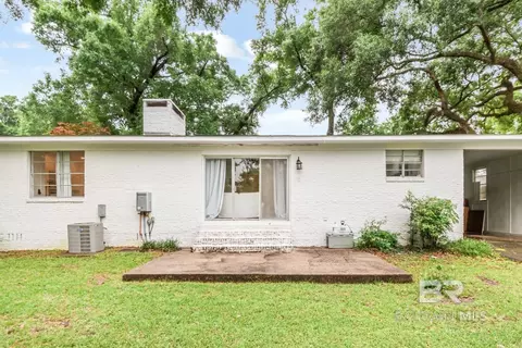 Exterior - 4596 Hawthorne Pl, Mobile, AL 36608 photo 6 of 7