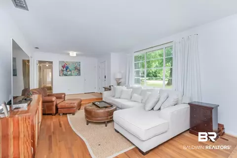 4596 Hawthorne Pl, Mobile, AL 36608 photo 4