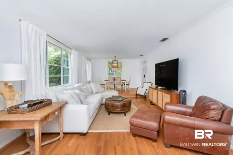 4596 Hawthorne Pl, Mobile, AL 36608 photo 3