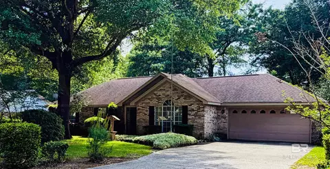 166 Robbins Blvd, Daphne, AL 36526