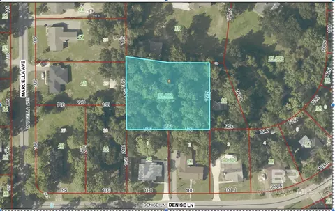 226 Denise Ln, Daphne, AL 36526
