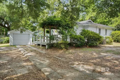 Exterior - 251 N Wacker Ln, Mobile, AL 36608 photo 7 of 10