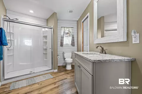Bath - 9100 Shell Belt Rd, Coden, AL 36523 photo 1 of 3