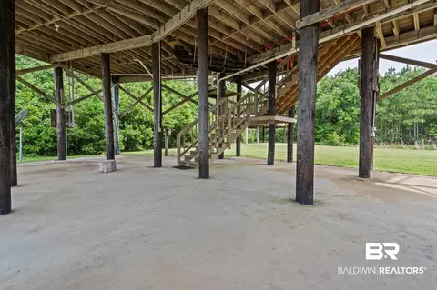 Exterior - 9100 Shell Belt Rd, Coden, AL 36523 photo 5 of 7