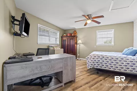 Bedroom - 9100 Shell Belt Rd, Coden, AL 36523 photo 3 of 3