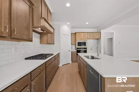 Kitchen - 27491 Patch Place Loop, Daphne, AL 36526 photo 2 of 2