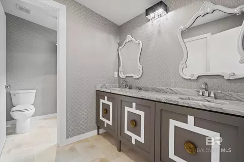 Bath - 120 S Mcgregor Ave, Mobile, AL 36608 photo 5 of 7