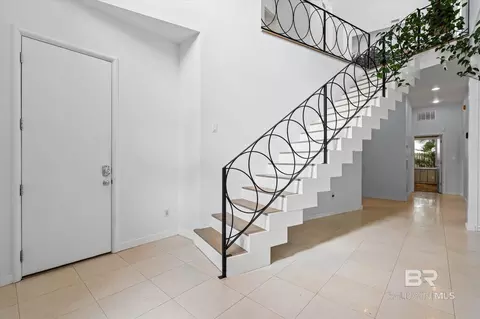 Entry Way - 120 S Mcgregor Ave, Mobile, AL 36608 photo 1 of 3