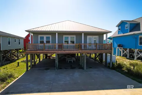 380 E Buchanan Ct, Gulf Shores, AL 36542