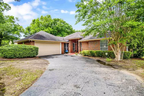 107 Virginia Cir, Daphne, AL 36526