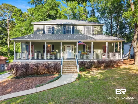 104 Echo Ln, Fairhope, AL 36532