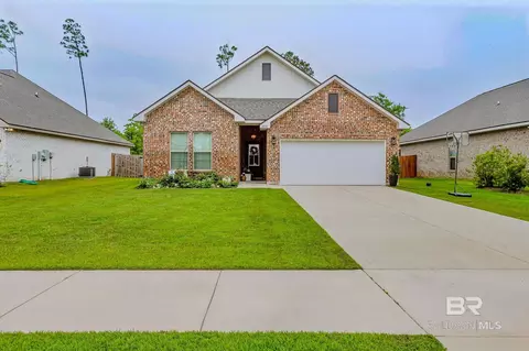 6830 Summerset Dr, Gulf Shores, AL 36542