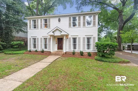 483 Pine Ct, Mobile, AL 36608 photo 2