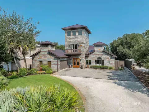 31899 River Rd, Orange Beach, AL 36561